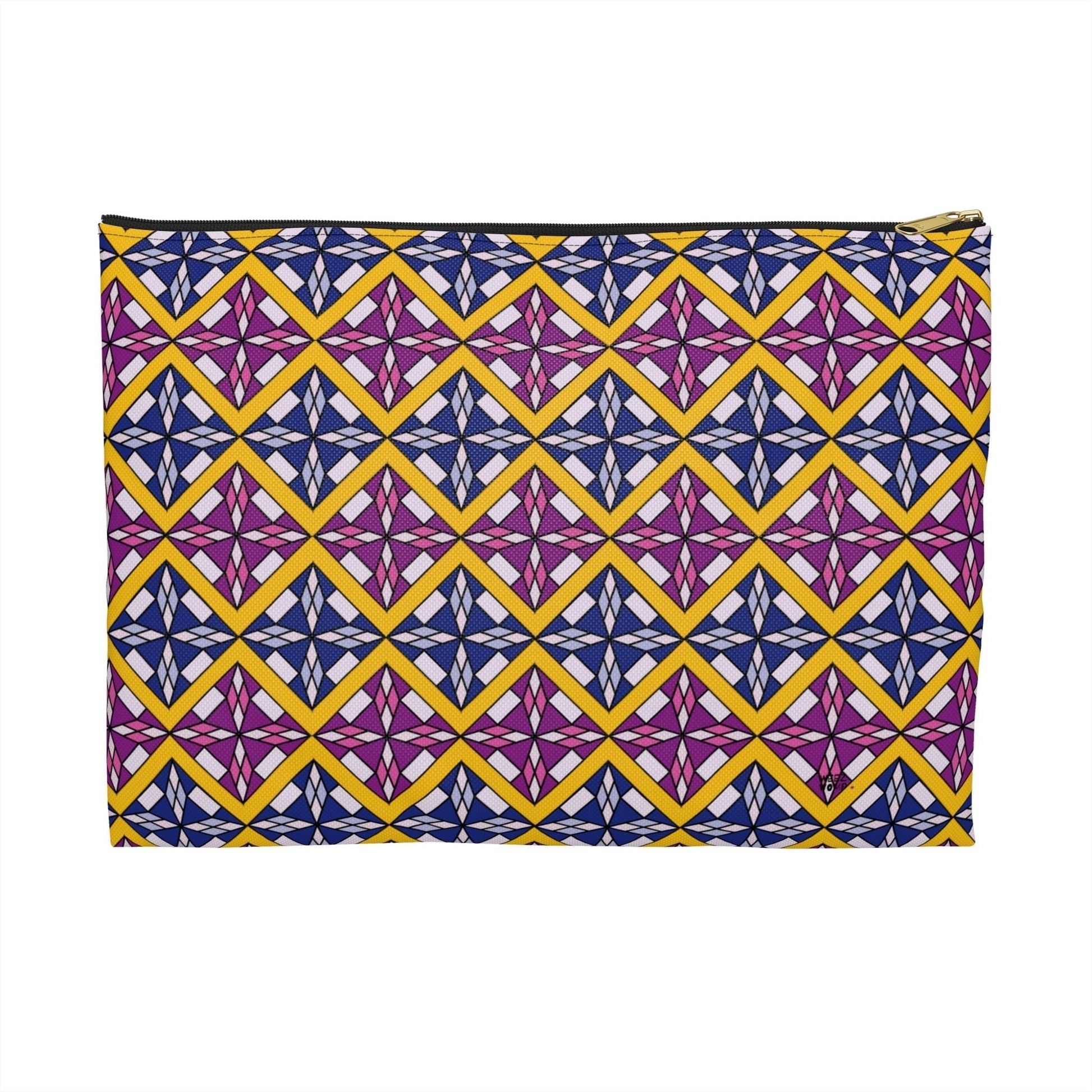 Makeup Pouch 8 x 11 Organizer Cosmetic Bag with Purple Quilt Pattern / Cosmetic Bags / Makeup Bags / Toiletry Bag / Waterproof Beauty Bag - WeezWomp