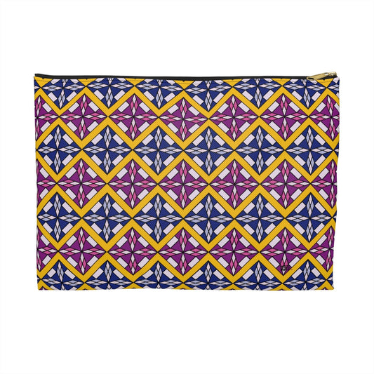 Makeup Pouch 8 x 11 Organizer Cosmetic Bag with Purple Quilt Pattern / Cosmetic Bags / Makeup Bags / Toiletry Bag / Waterproof Beauty Bag - WeezWomp